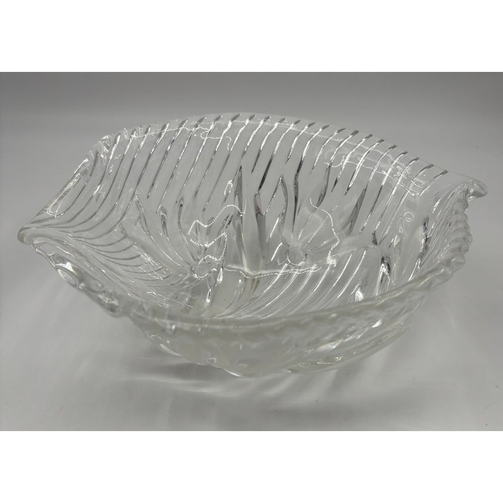 Studio Nova Capriccio 10" Leaf Shaped Glass Serving Bowl